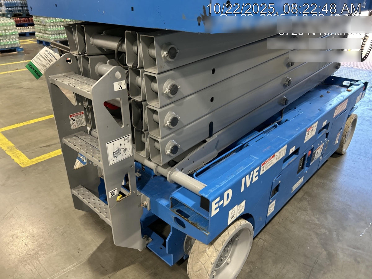 2022 GENIE GS-3246