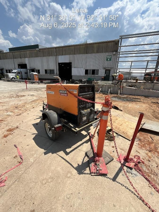 2021 Lincoln Electric Vantage 322 Vantage 322 Ready Pak 3 w/ Decals, ORANGE (includes trailer, cable rack, fender light kit) NO Telematics