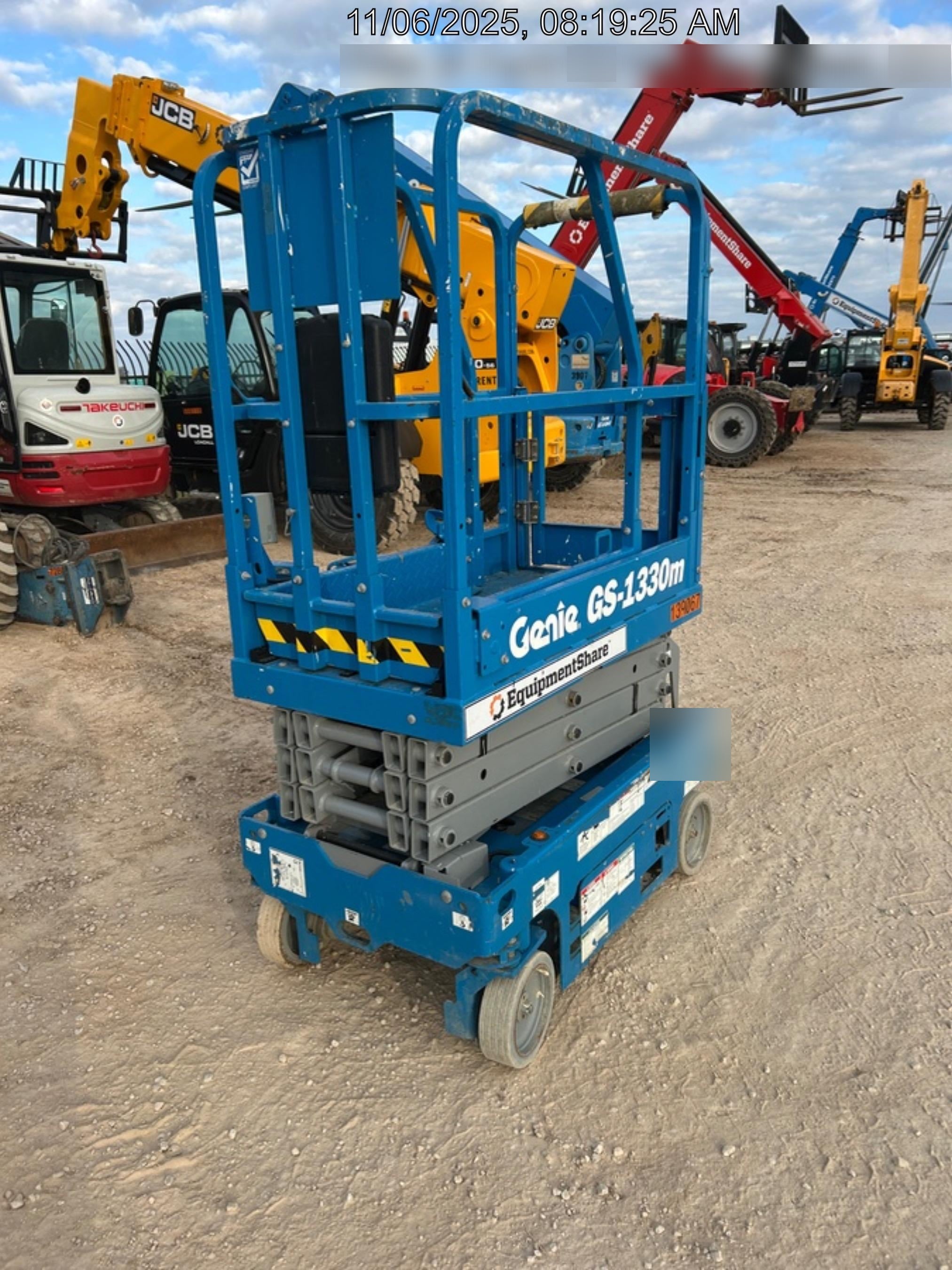 2021 GENIE GS-1330m
