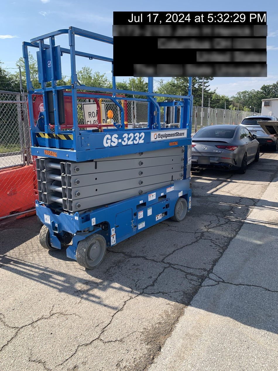 2022 GENIE GS-3232