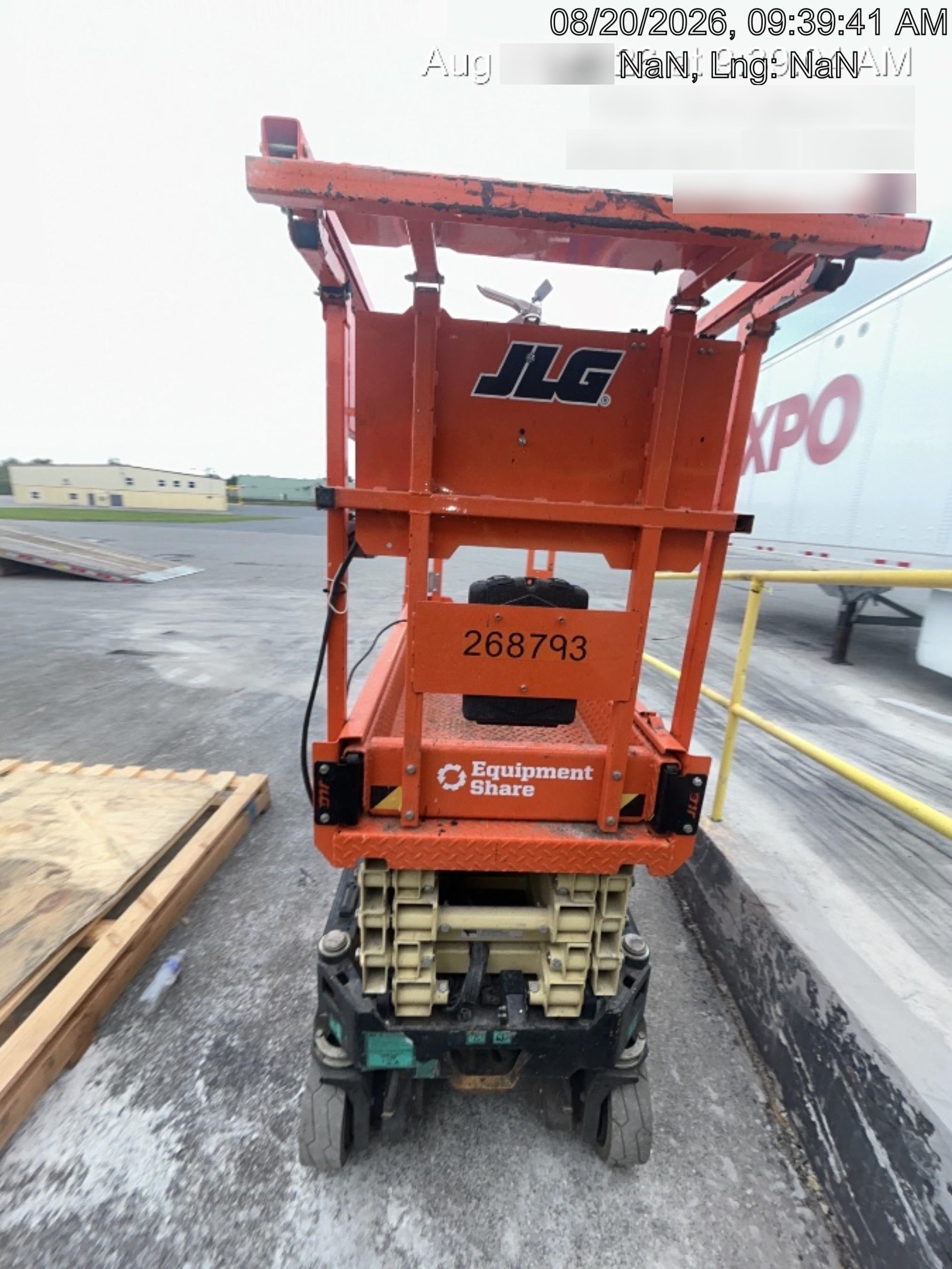 2022 JLG ES1932