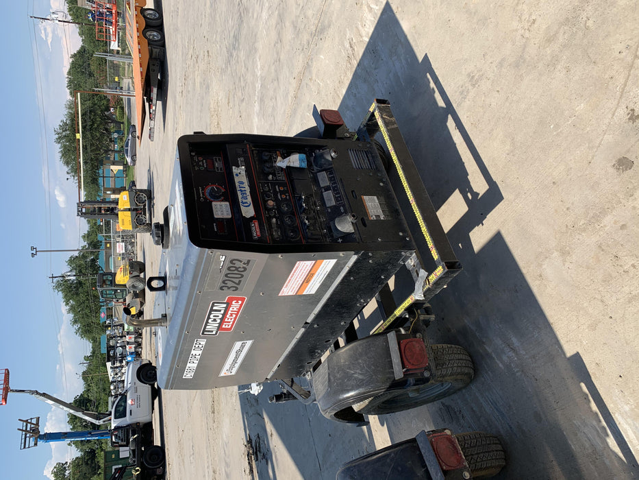 2019 Lincoln Electric Vantage 322 Welder Ready-Pak 3, Two wheel trailer, Fender and Light kit, Cable Rack