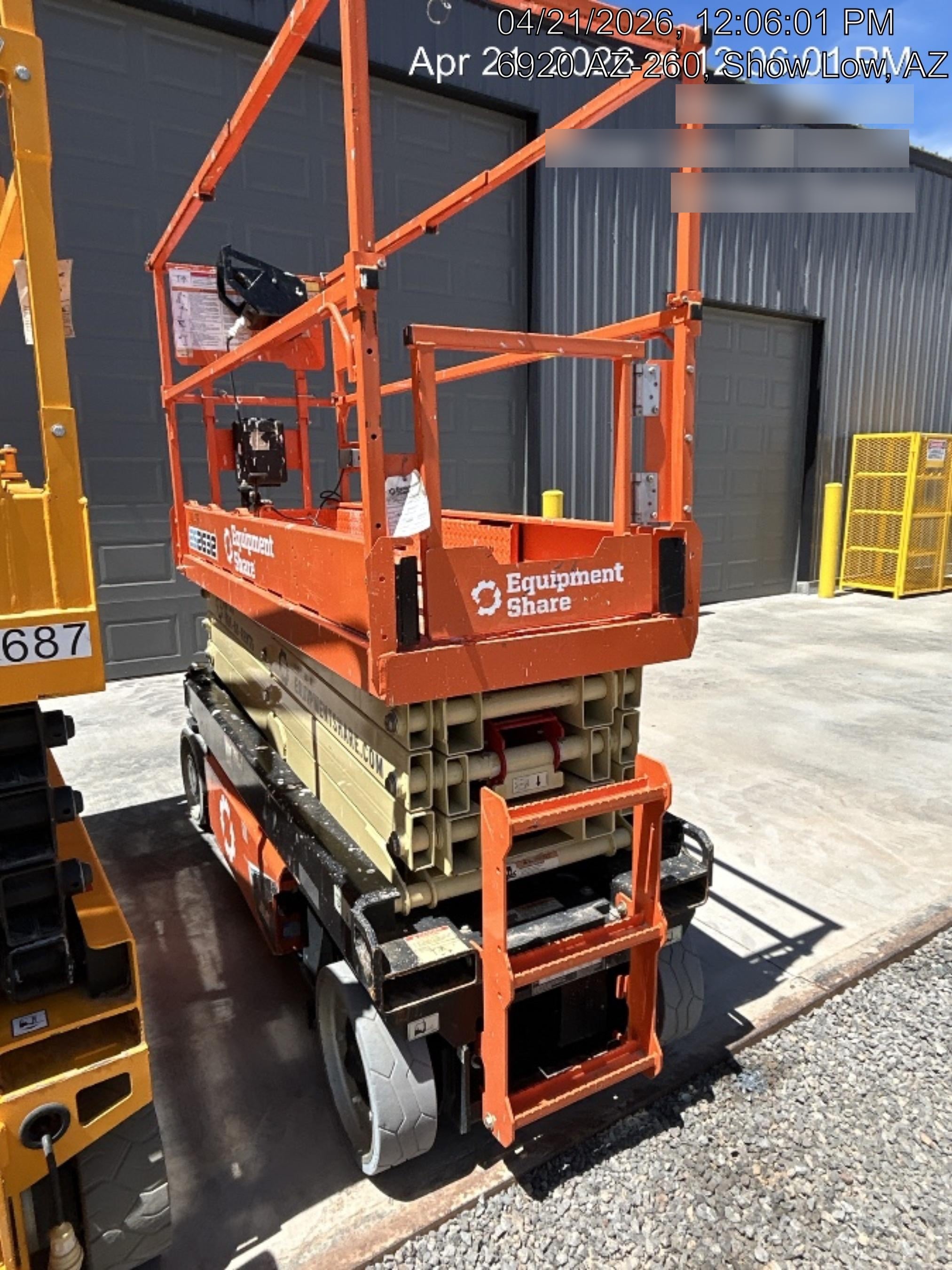 2022 JLG ES2632