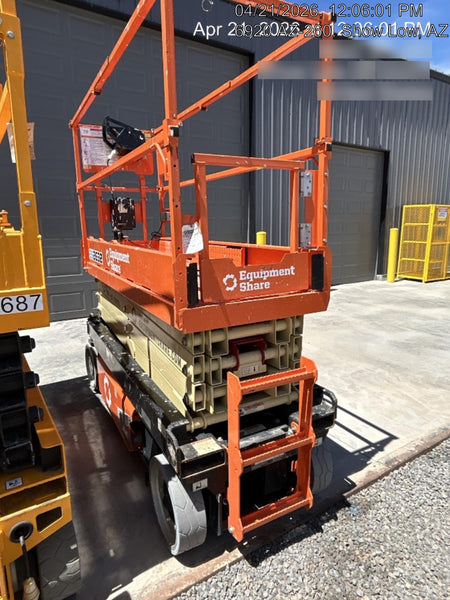 2022 JLG ES2632