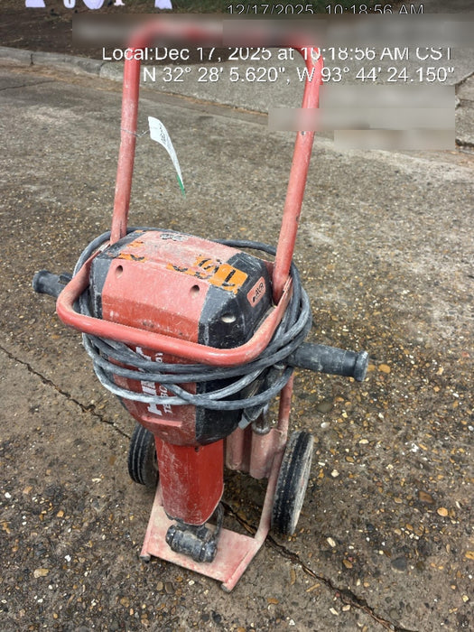 2020 HILTI TE 3000-AVR