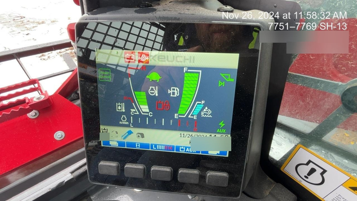 2023 TAKEUCHI TL12V2-CR