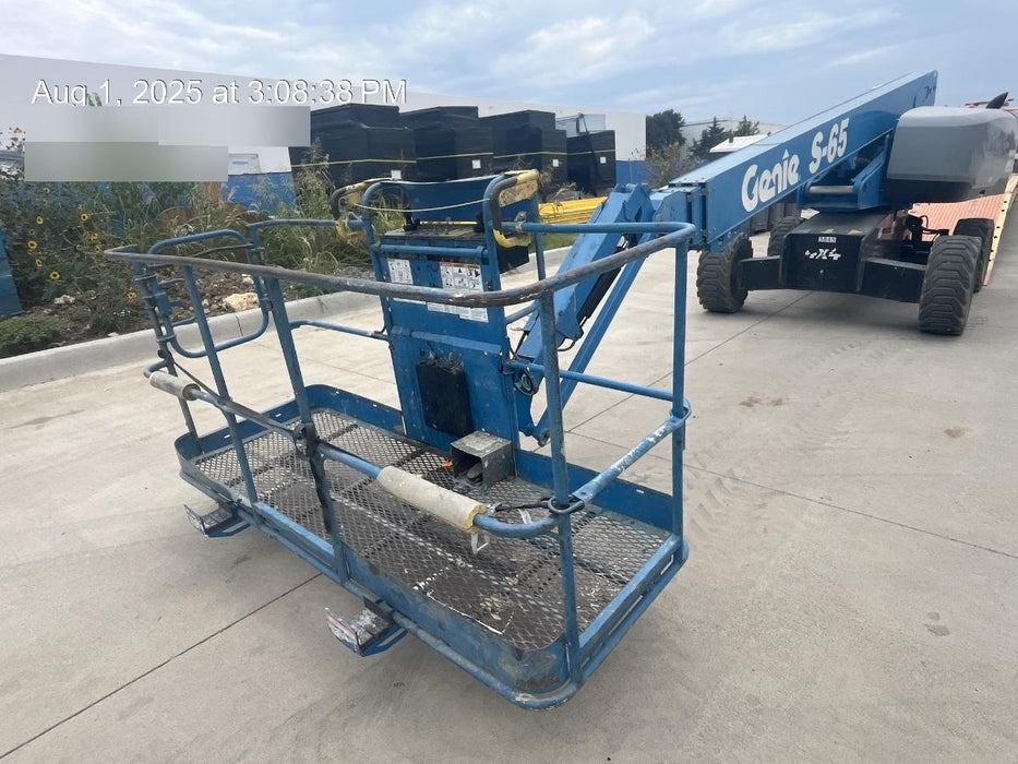 2017 GENIE S-65
