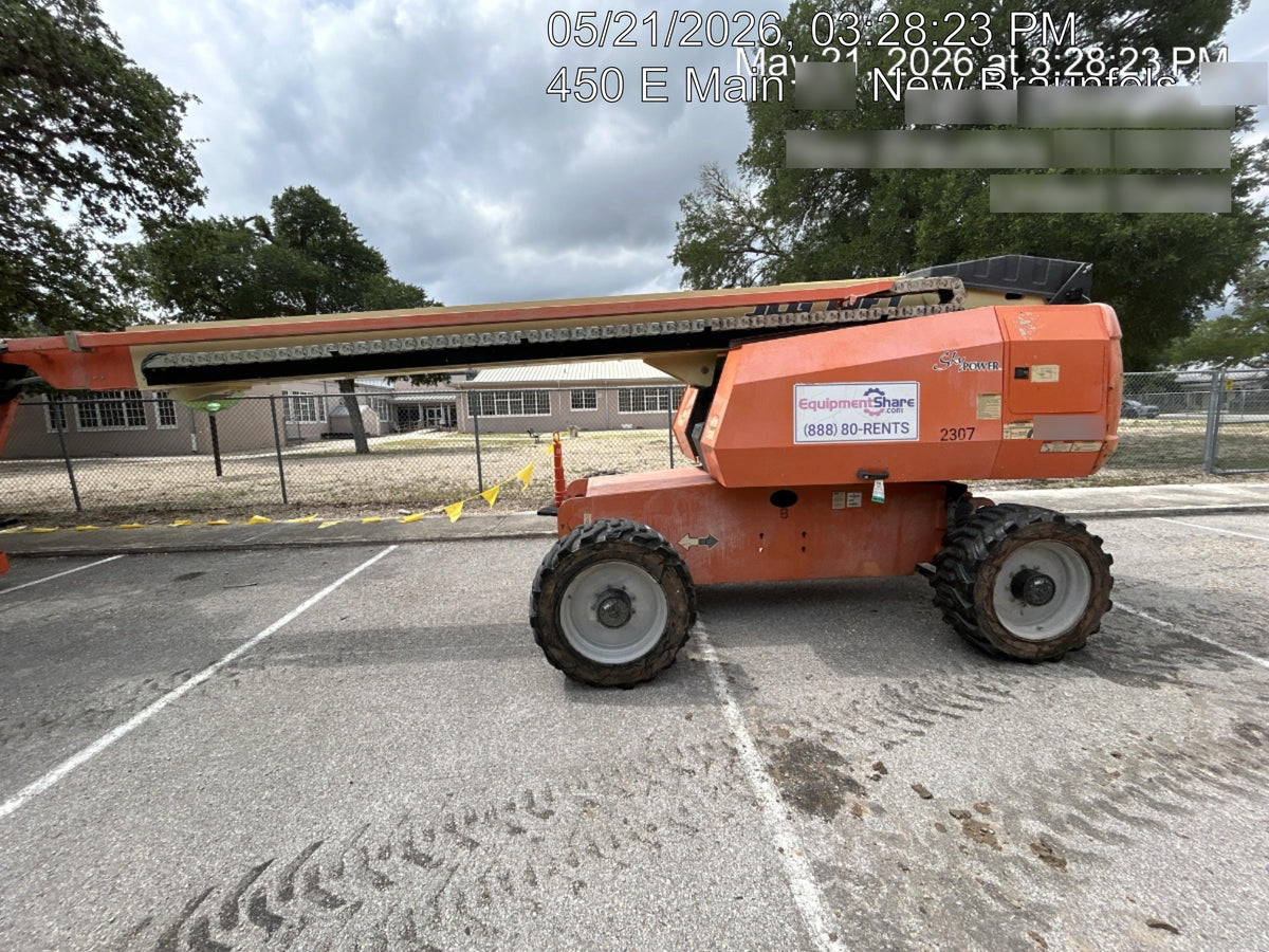 2016 JLG 660SJ