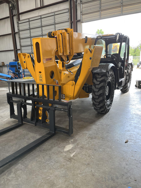 2023 JCB 510-56