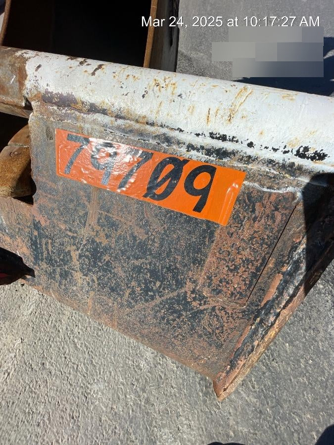 2020 TAG MANUFACTURING 36" HD QCB27 Bucket