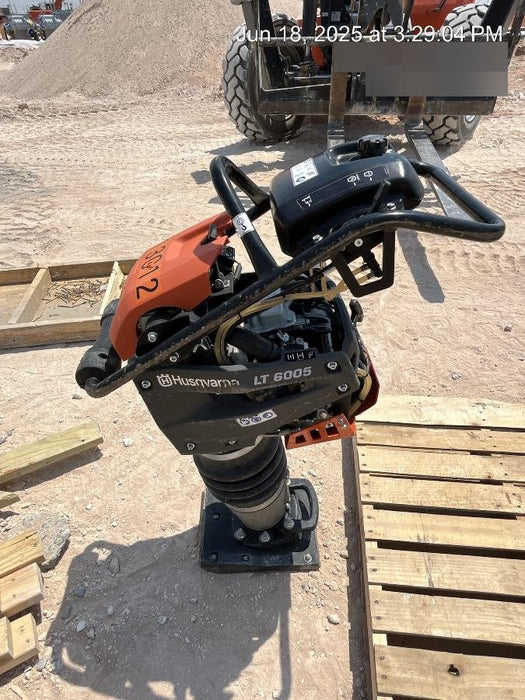 2025 HUSQVARNA LT6005