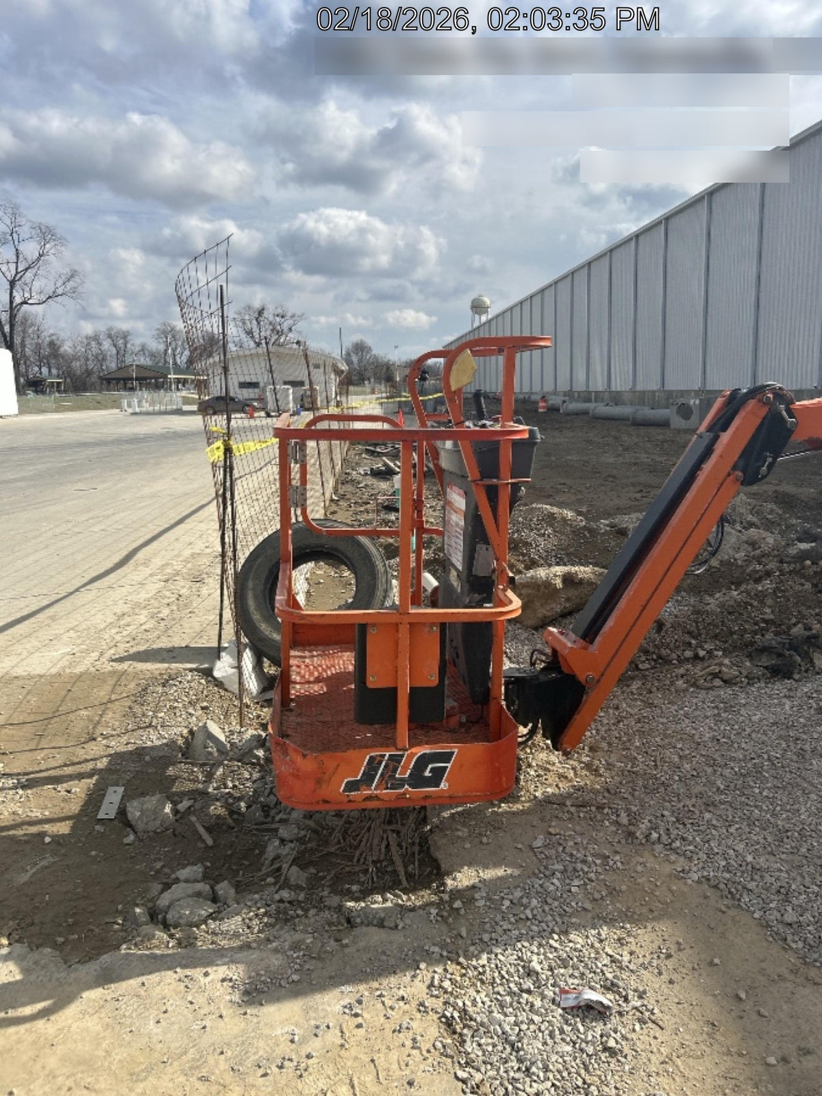 2019 JLG E450AJ