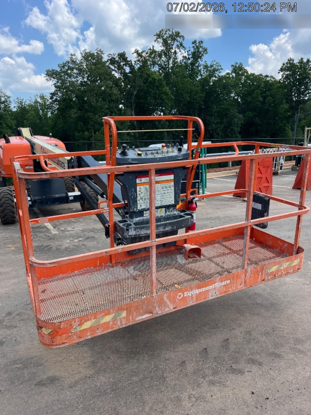 2023 JLG 460SJ