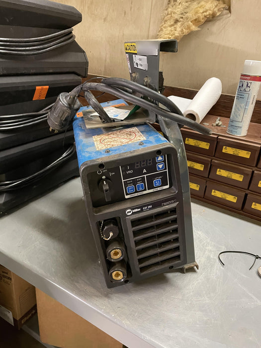 2022 MILLER ELECTRIC CST-282