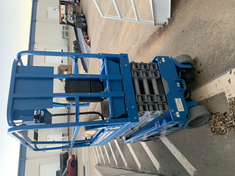 2019 Genie GS-1930 Fixed Rails with Chain Entry