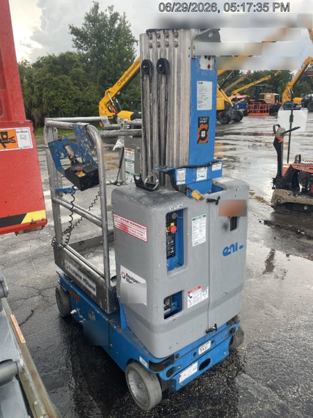 2019 GENIE GR-20