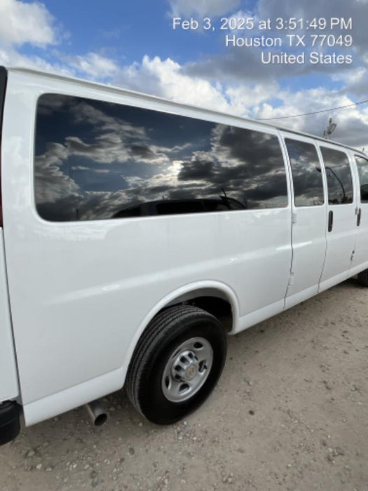 2025 CHEVROLET Express Van - Rental