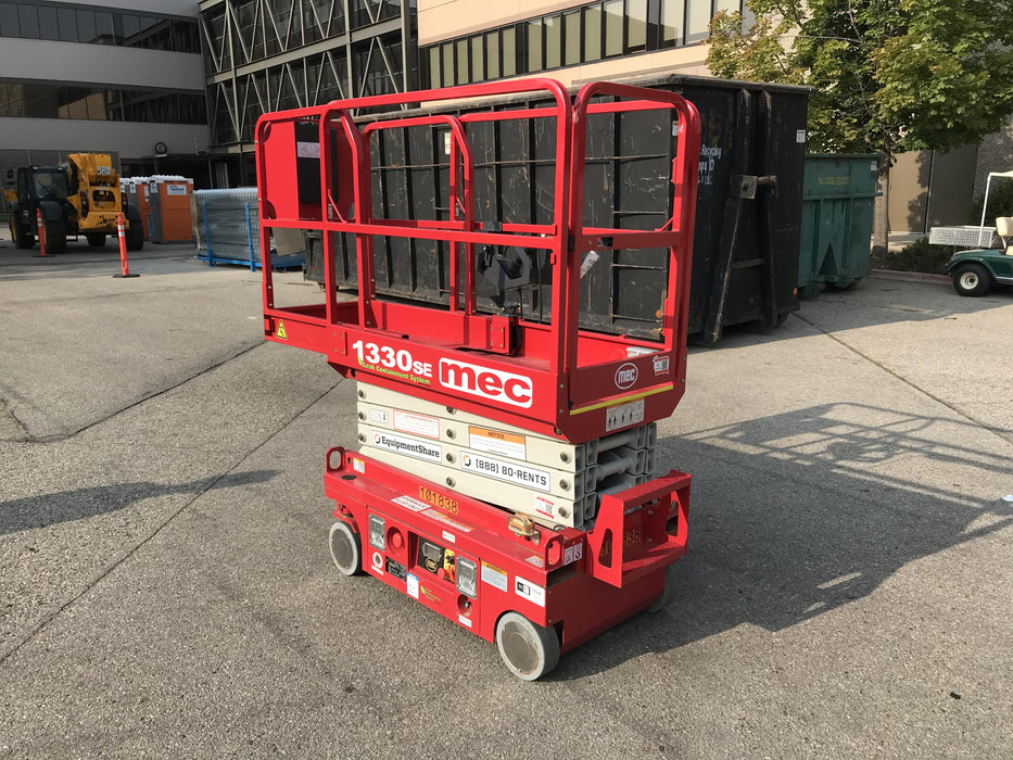 2020 MEC 1330SE Solid NM Tires, Steel Swing out Doors, LCS, Beacon, 900W Invertor