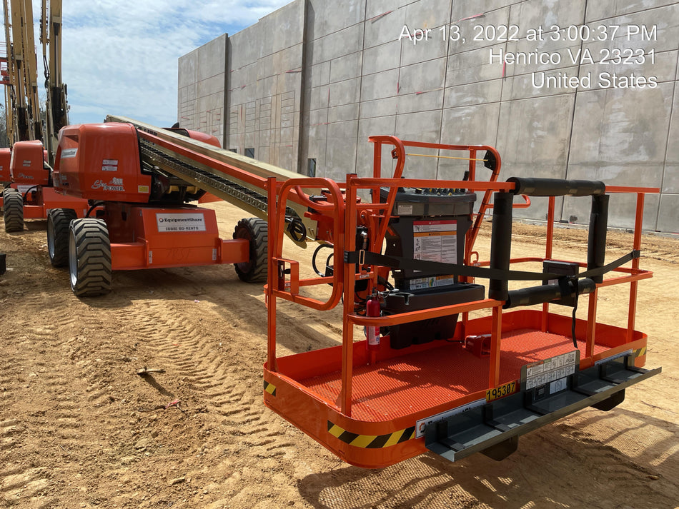 2021 JLG 600S