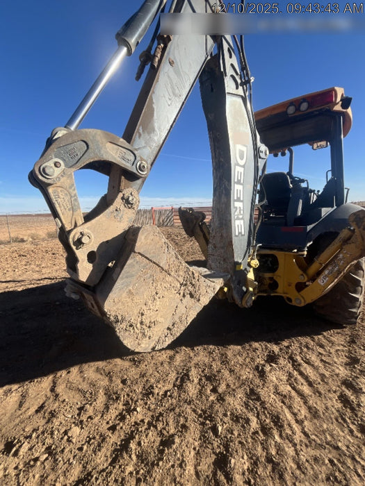 2019 John Deere 310LEP 4WD, Canopy, Standard dipper, ISO Controls, Rear Auxiliary Hydraulics w/Manual QC, Buckets: 12”, 18”, and 24”