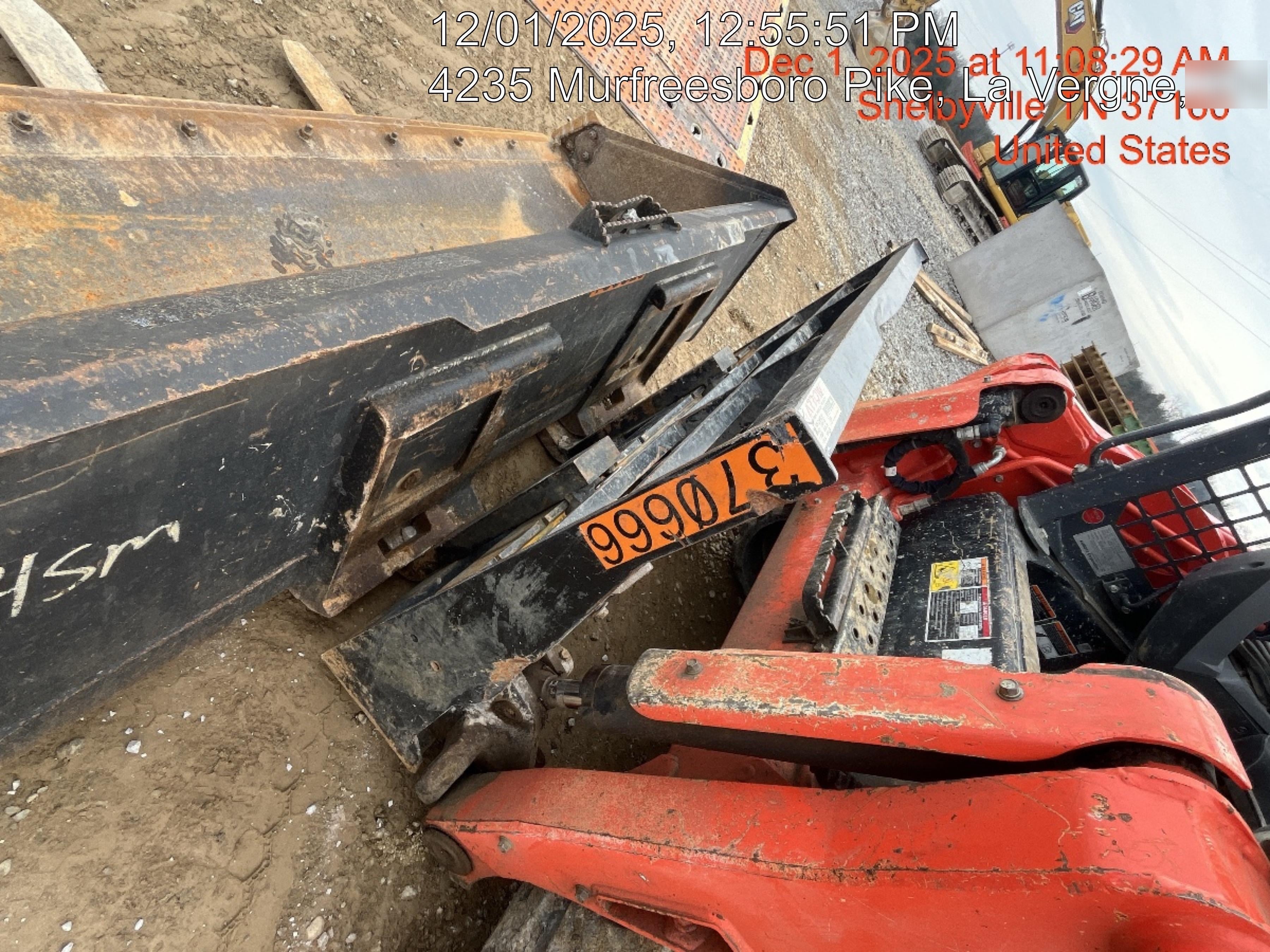 2023 ARROW MATERIAL HANDLING 48" Pallet Forks - Arrow