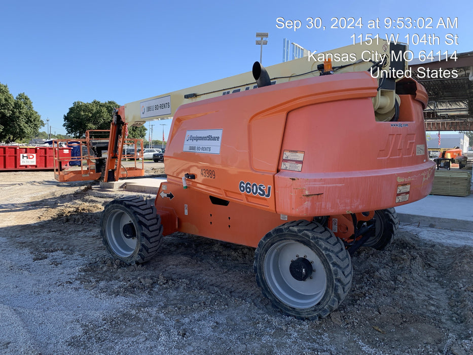 2019 JLG 660SJ