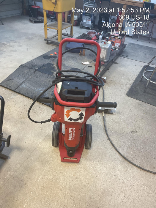 2022 HILTI TE 3000-AVR