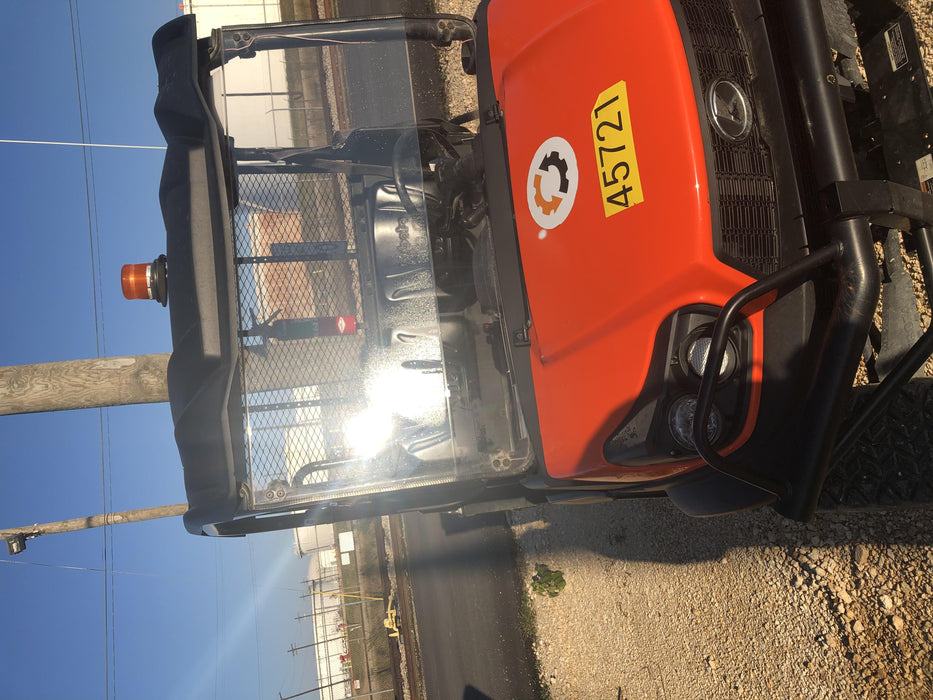 2019 Kubota RTV-XG850WL-H 4wd Utility Cart, Gas, 2 Seat, LED Strobe, Windshield Tempered Glass, Plastic Canopy, Wire Harness Kit, Backup Alarm