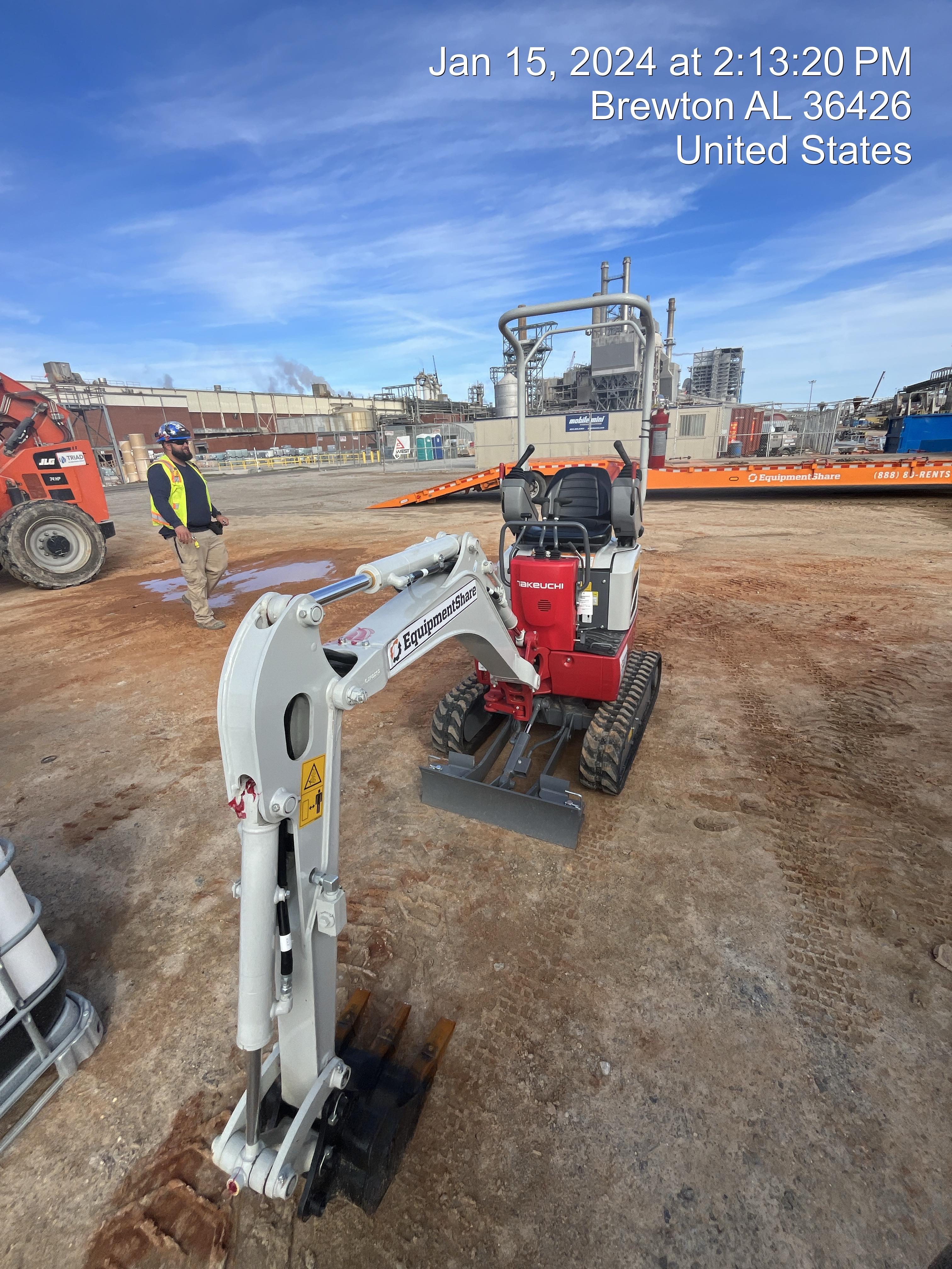 2023 TAKEUCHI TB210R