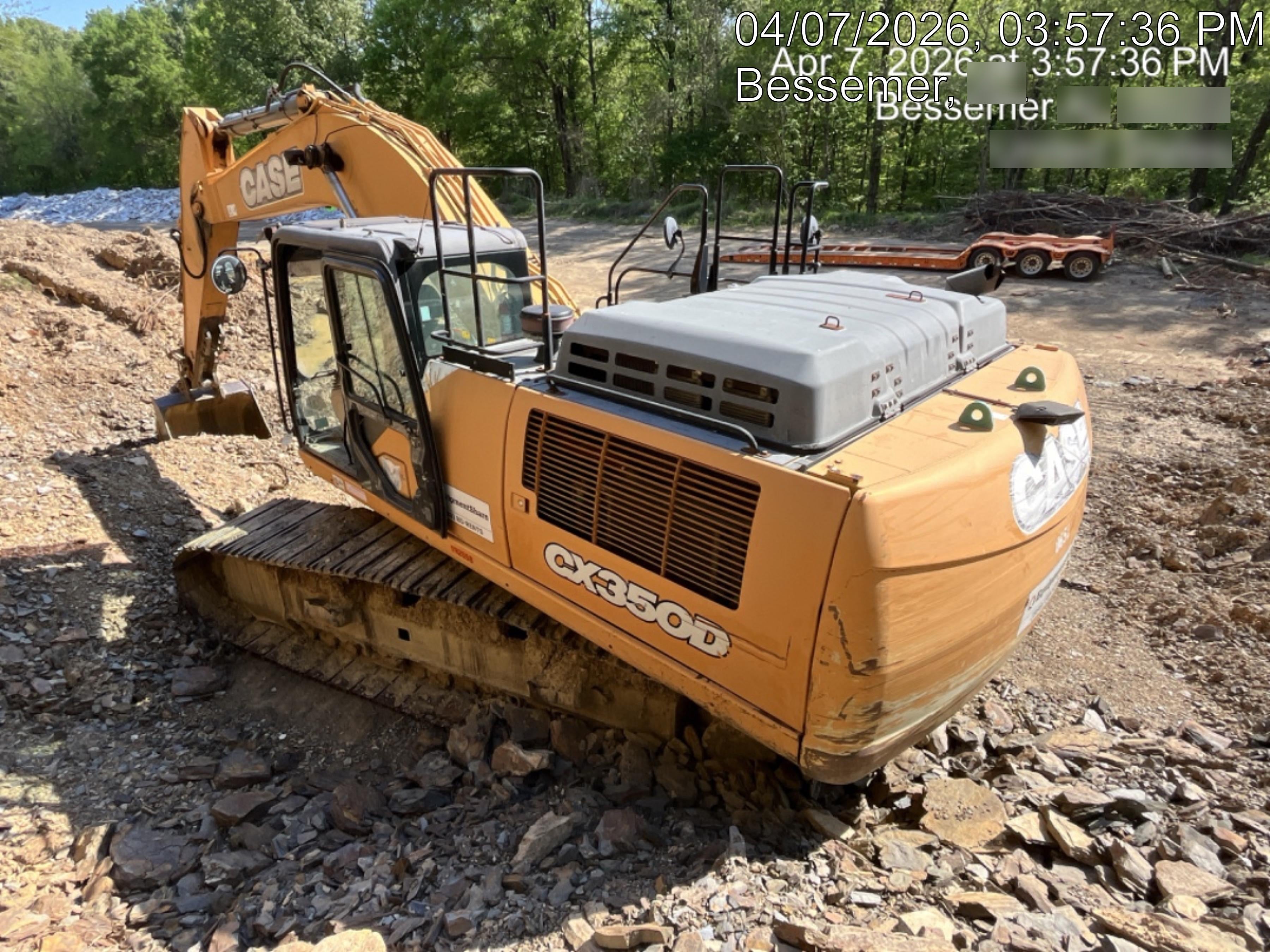 2015 Case CX350D CAB A/C, 13'-3" ARM, STEEL TRACKS, THUMB