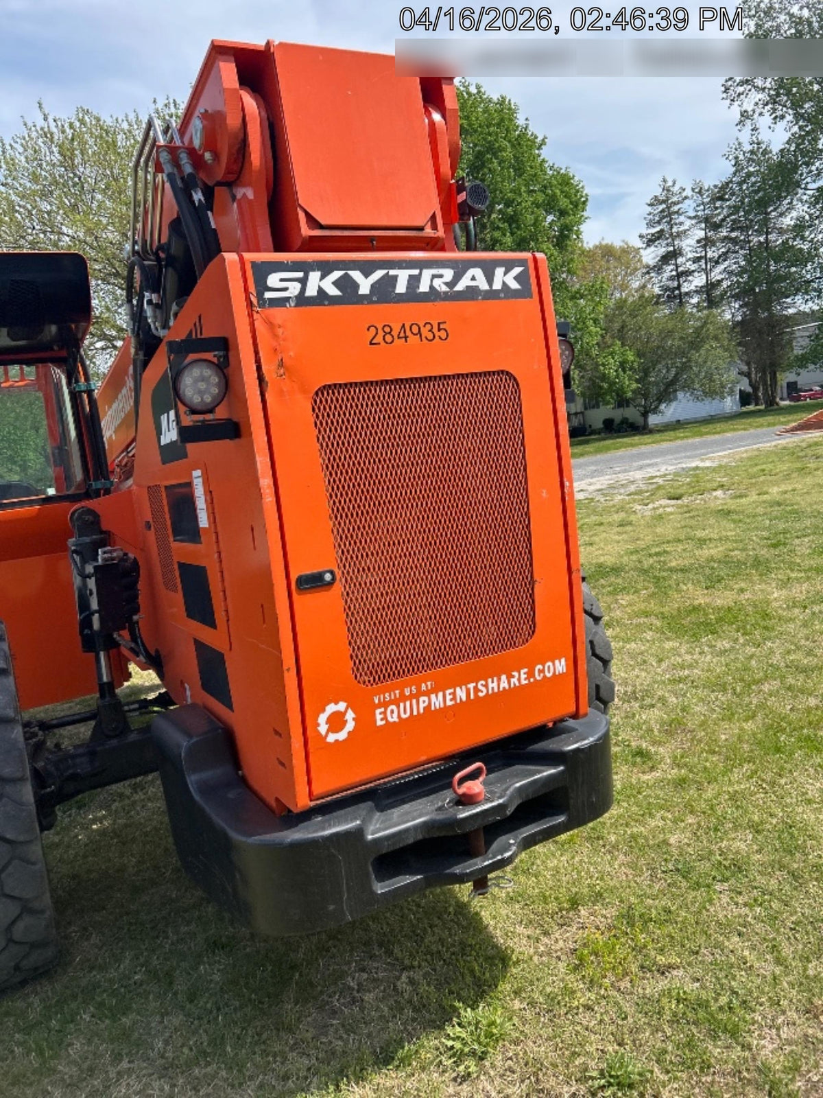 2022 SKYTRAK 8042