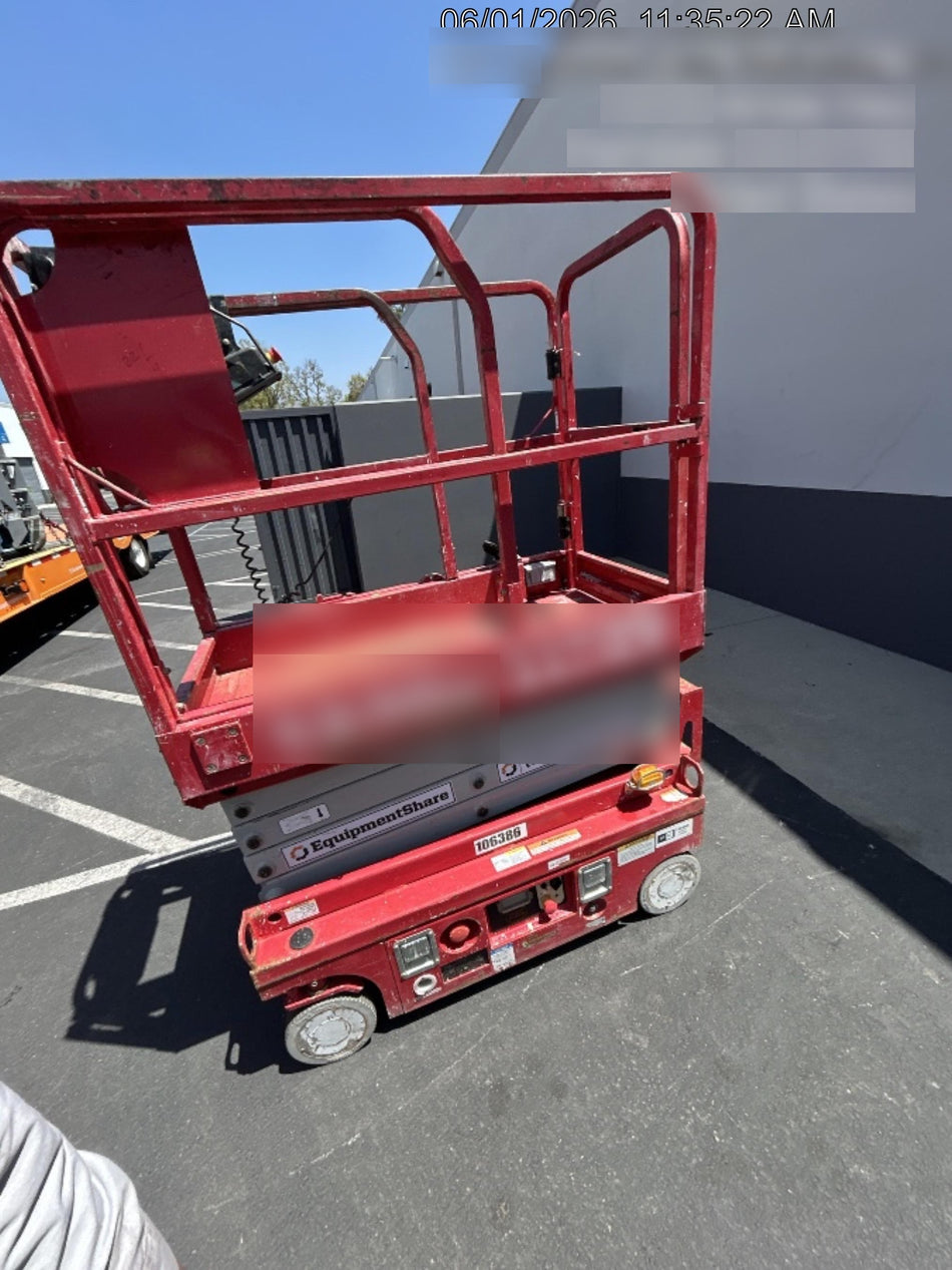 2020 MEC 1330SE Solid NM Tires, Steel Swing out Doors, LCS, Beacon, 900W Inverter