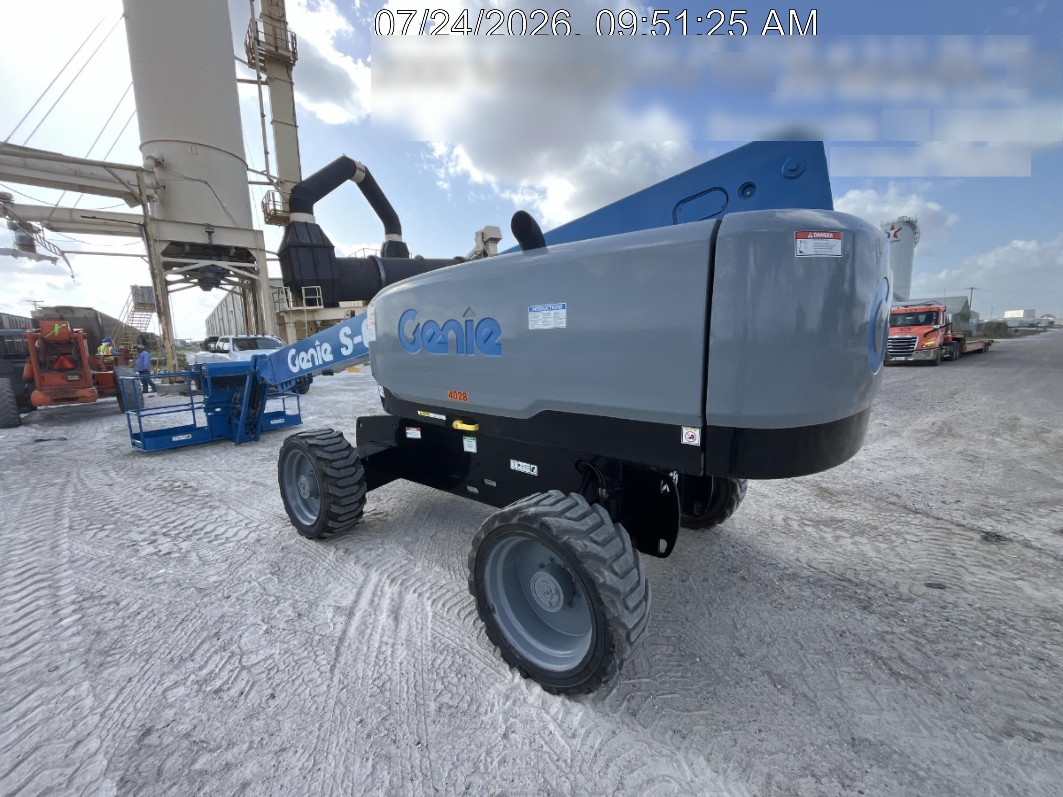 2017 GENIE S-65