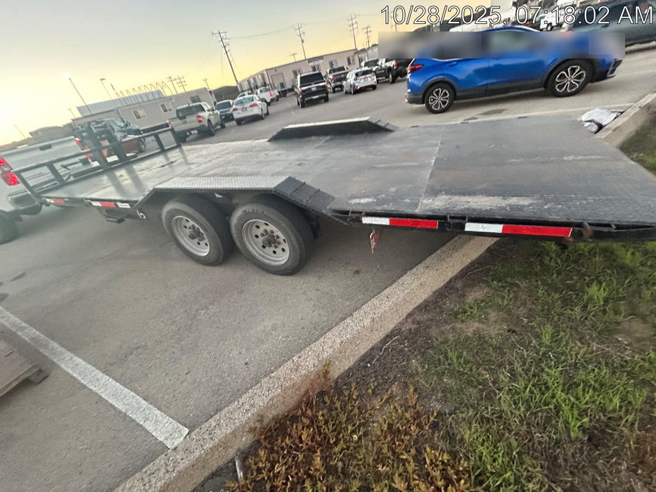 2025 TEXAS PRIDE TRAILERS 21' Lowboy Gravity Tilt Bed 14K Bumper Pull Trailer