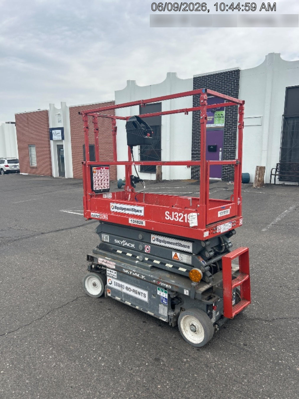 2021 SKYJACK SJ3219