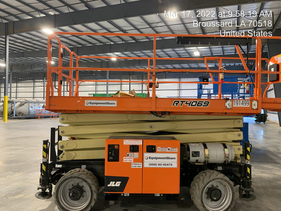 2021 JLG RT4069