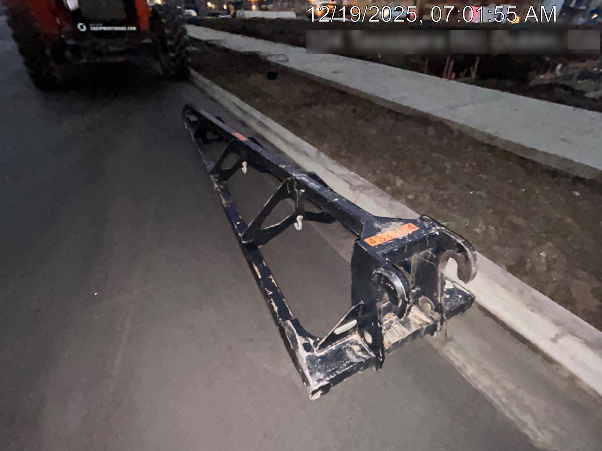 2024 JLG 1001275853