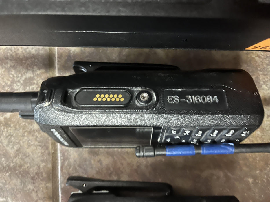 2023 MOTOROLA R7 DISPLAY