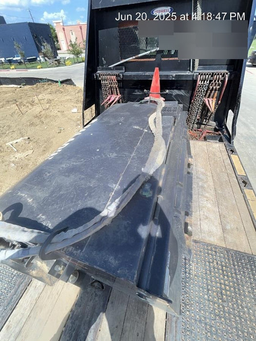 2021 PALADIN Sweepster SB72