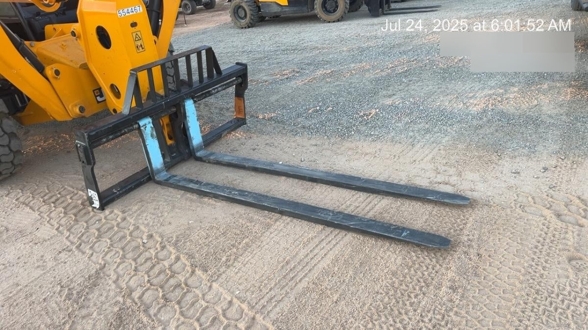 2025 JCB 512-56