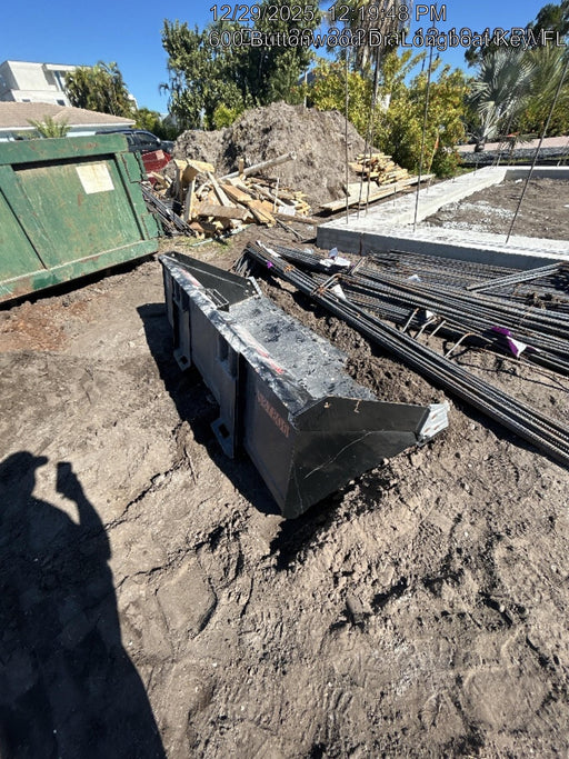 2025 TAKEUCHI 80" Smooth Bucket - Takeuchi