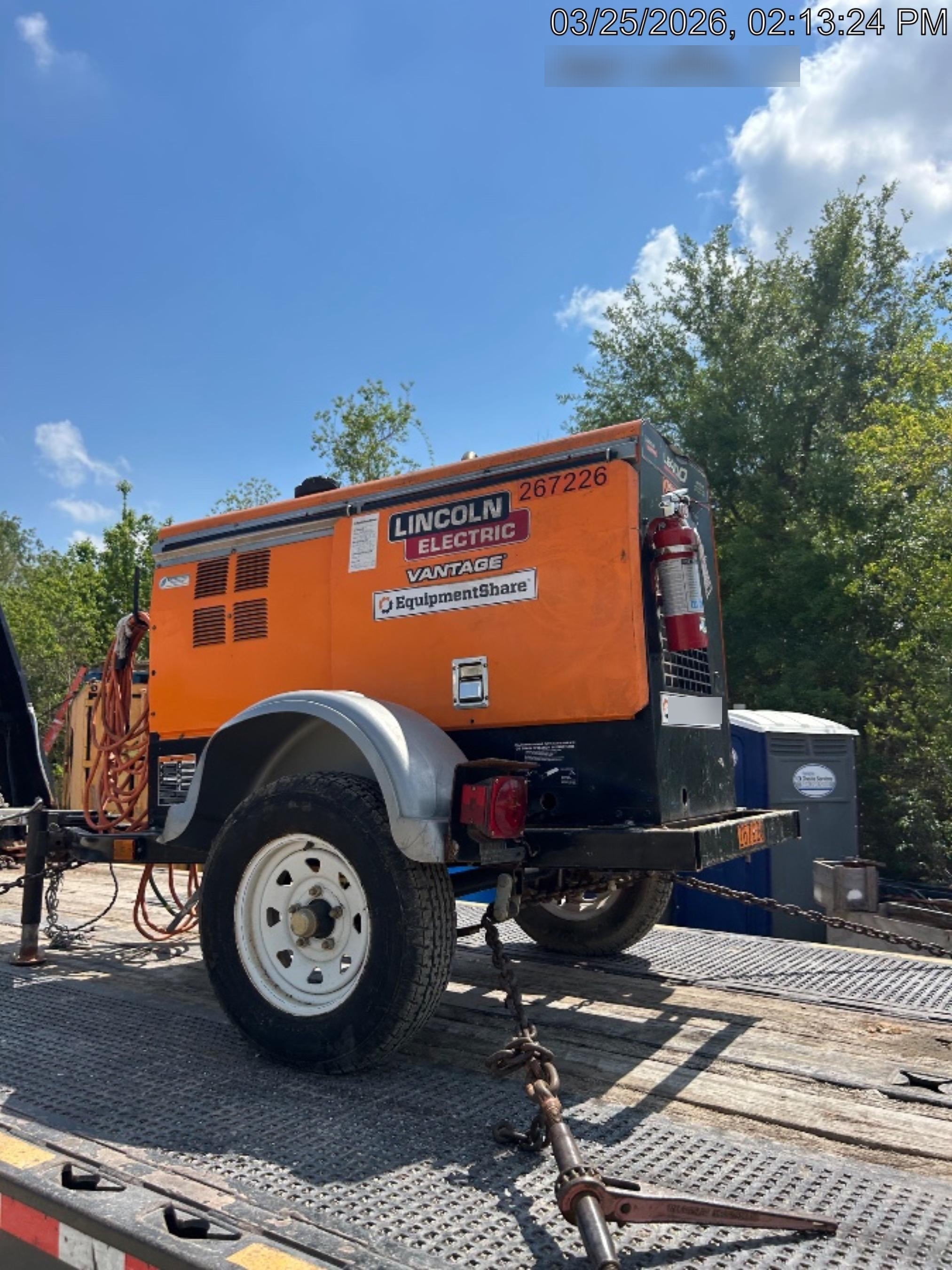 2022 Lincoln Electric LE400 Kubota V1505, Trlr, Cable Rack, Light Kit, ES Decals, T3