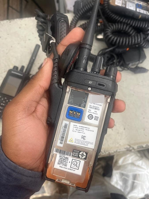 2023 MOTOROLA R7 DISPLAY