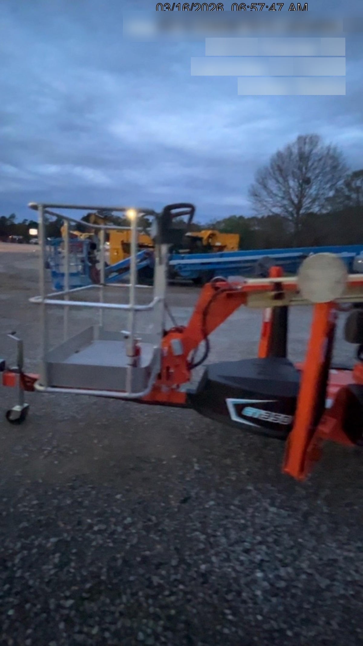 2025 JLG ET350