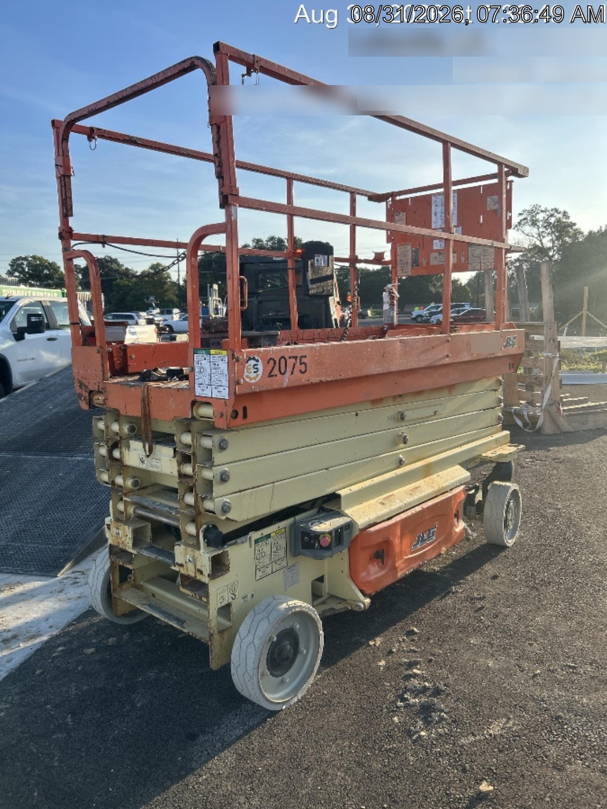 2016 JLG 3246ES