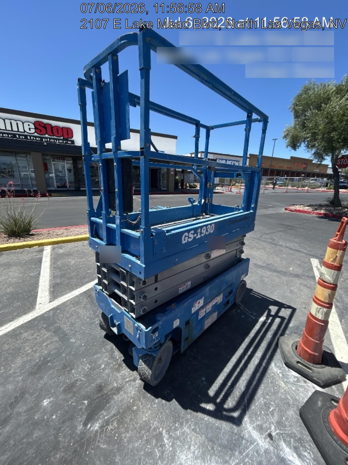 2020 Genie GS-1930 Solid Non Marking Tires, Beacon, Folding rails with half height swing gate