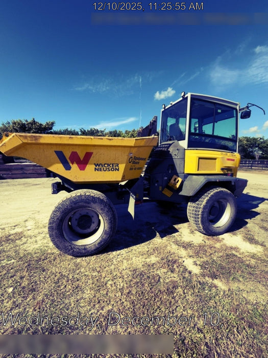 2025 WACKER NEUSON DV605 Cab Turf Tires