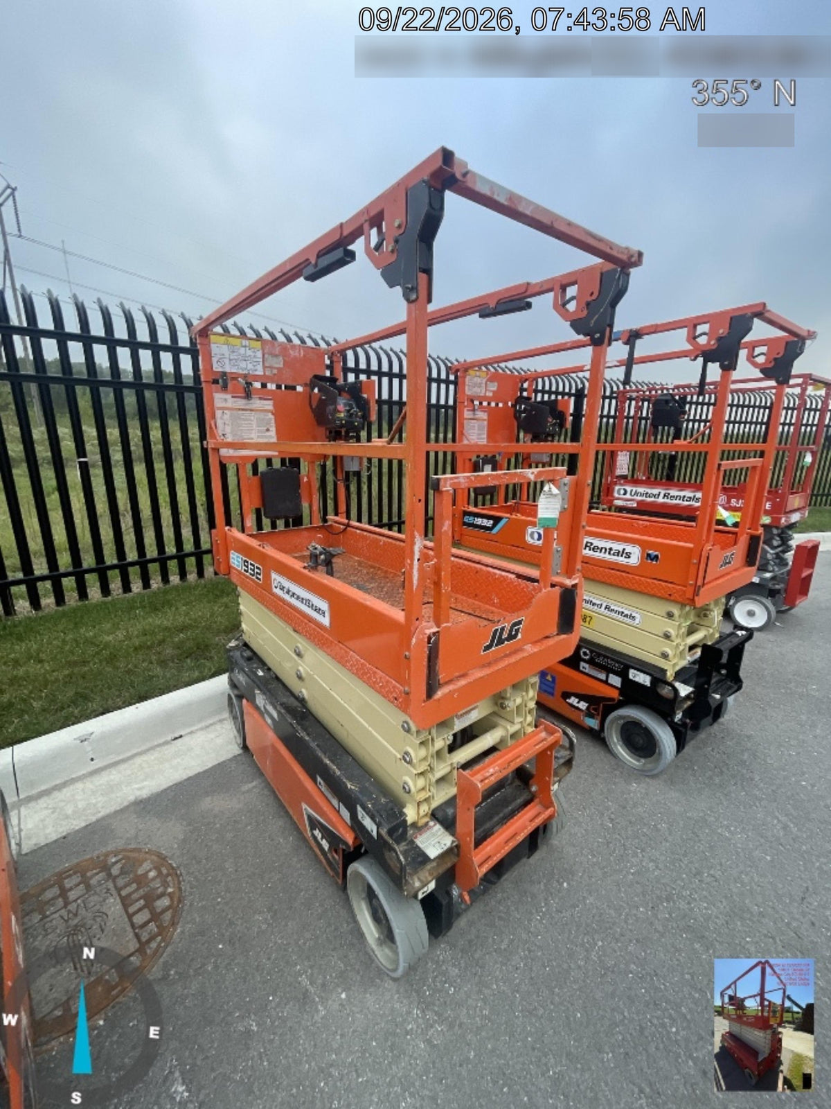 2021 JLG ES1932