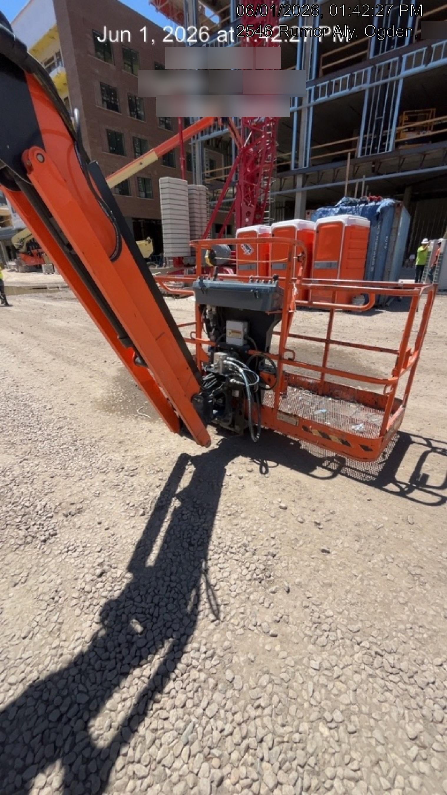 2020 JLG 660SJ