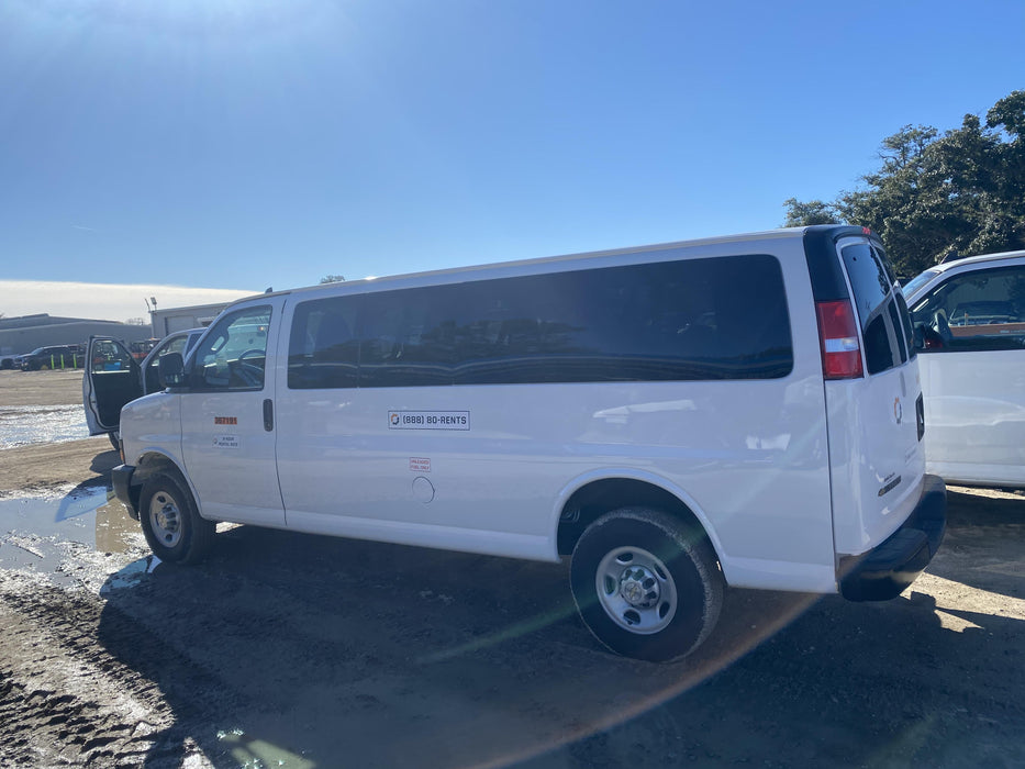 2023 CHEVROLET Express Van - Rental